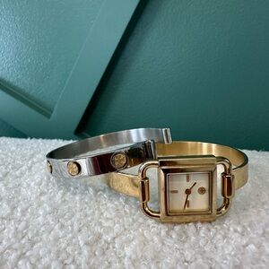 TORY BURCH Women's Phipps Gold-Tone Stainless Steel Bracelet Watch 22mm Gift Set